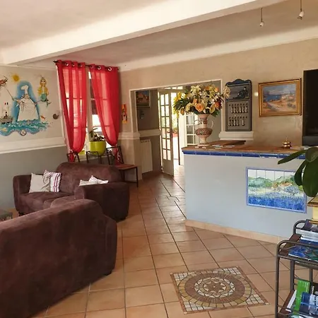 Hotel De La Plage