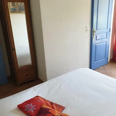 De La Plage 2* Saint-Tropez